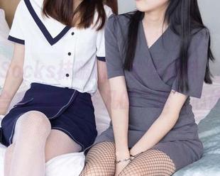 BoBoSocks袜啵啵 – 蓝丝相拥,稚予的私房合集带给你非凡的“绘”心体验!