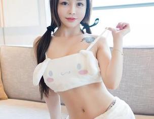 Feilin嗲囡囡 – 谁说制服不能性感?伊蓓Eva的写真图包,挑战你对“乖巧”的认知。