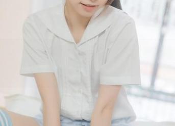 谁说丝袜酷女孩只能低调？喵糖映画给你撑起不一样的美图风！