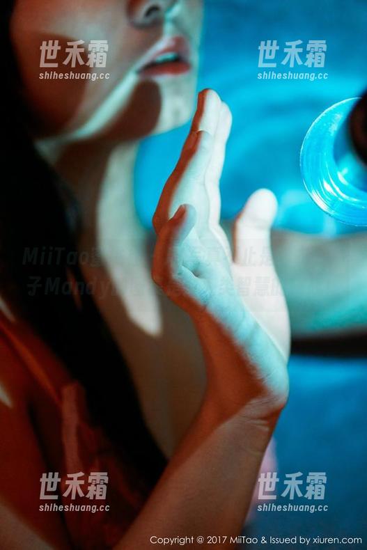 MiiTao蜜桃社 - JK写真不止是穿衣，陌子Mandy的图集是对人类智慧的挑战！