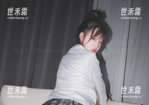 一场关于“Paranhosu”的写真，Sia(시아)的娃娃梦成真