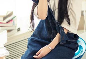 TouTiao头条女神 – 高韩菲的私拍女友，甜蜜到让我冒汗