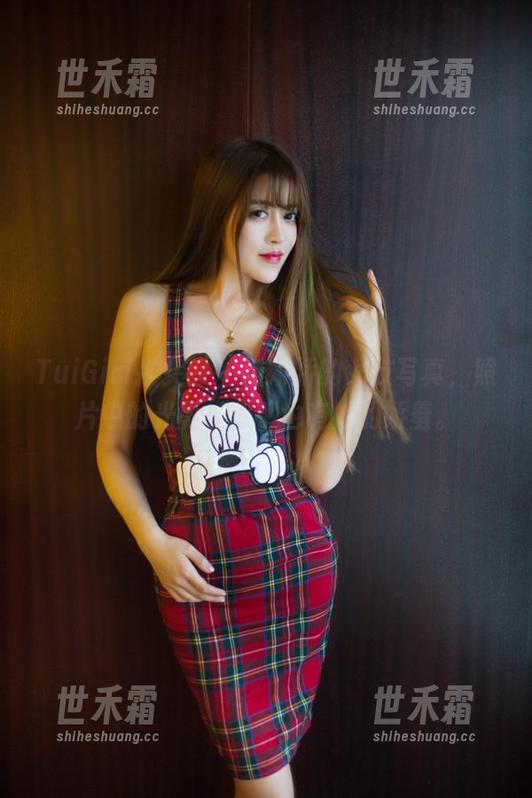 TuiGirl推女郎-潘娇娇 TuiGirl推女郎 - 潘娇娇的女友写真,照片中的光影,似乎也有她的娇羞。