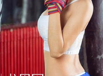 UGirls尤果网 – 泳衣图集里的一只香蕉船,准备接受你的福利洗礼!