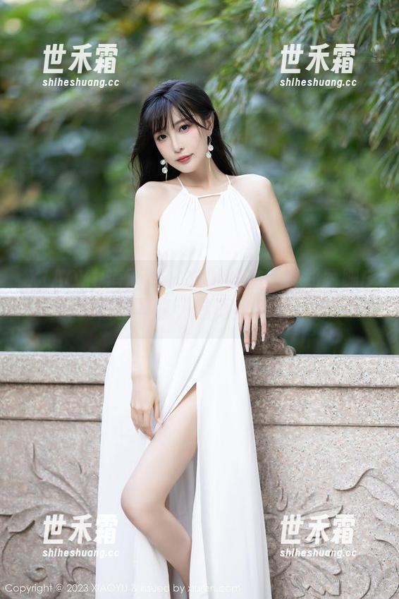 XIAOYU语画界 - 有时候在线看郑颖姗Bev的白丝写真，脑海里全是“哇”