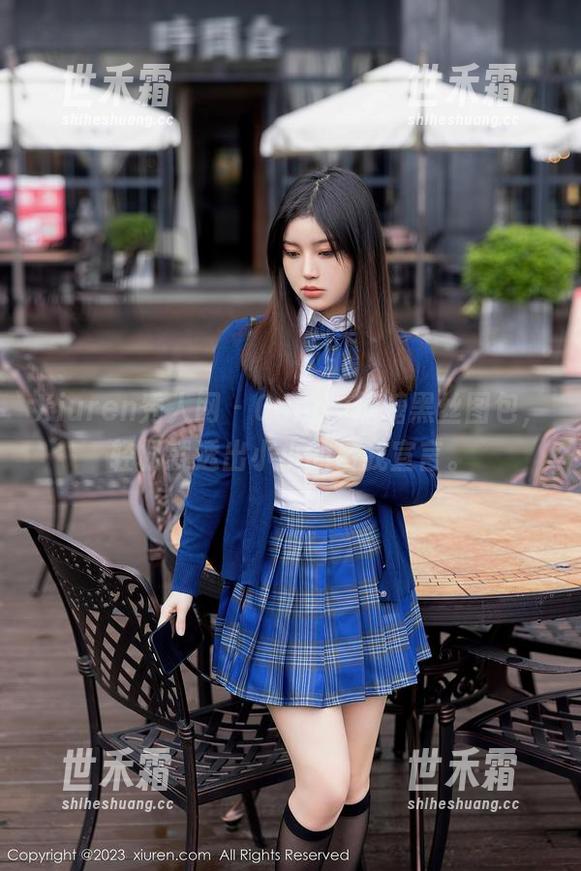 Xiuren秀人网-Candy糖糖 Xiuren秀人网 - Candy糖糖黑丝图包,轻松就透出小小的自我宣言。