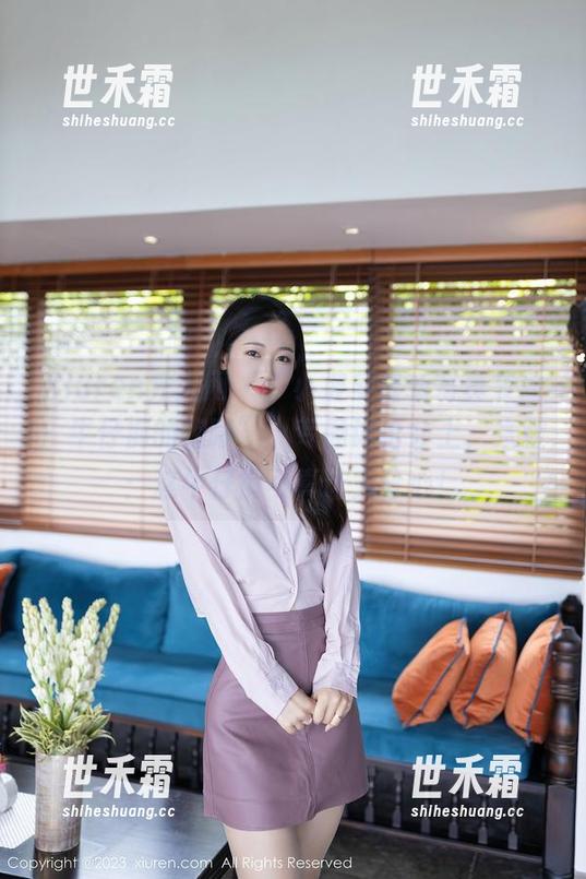 Xiuren秀人网 - “小波多最新写真节目：牛仔裤的咆哮”，专题讨论会上，米粒：这牛仔裤可真让人分心！