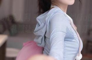 Xiuren秀人网 – 看完晗大大Via的最新写真集,礼服让我有种不敢上前打招呼的感觉…