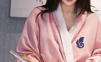 Xiuren秀人网 – 办公室外的朱可儿Flora：秘书模式开启中，图片分享，谁说工作不能有趣！
