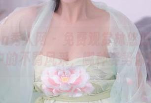 Xiuren秀人网 – 免费观赏林悠悠在豹纹迷雾中的不羁风采,哪种姿势你最爱?