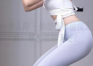 Xiuren秀人网 – 她的模特悦悦无圣光写真：秘密在哪里呢？