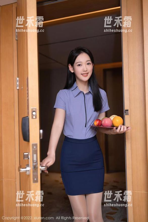 Xiuren秀人网-谭睿琪Ailsa Xiuren秀人网 - 免费美图——谭睿琪Ailsa教你如何把圣诞拍得贼拉风!