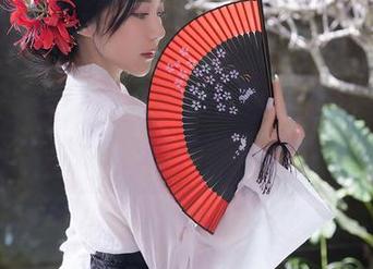 Xiuren秀人网 – 陈小喵的睡衣写真集——你以为她在睡觉，其实是在秀腿