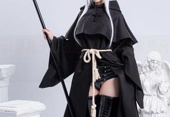 izumi泉桃子泳衣合集，谁说水里只能呆着？