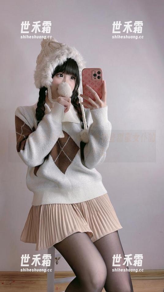 图库里的miko酱ww，给你些甜蜜女仆的灵感，快快关注！