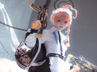 w百合欧皇子w的最新连衣裙写真:这Pose是不是太大胆了点?