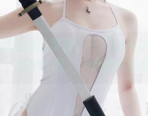 一小央泽的唇齿留香——“Devil’Candy”私拍套图，一点甜腻来挑逗