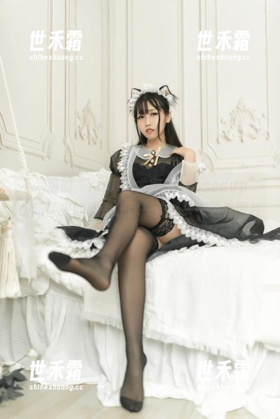 不呆猫的“YOUMI尤蜜-Dressedup”最新版来的就是让你一边摇头一边看图片！
