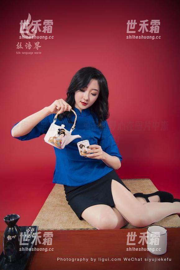 丽柜-兔子 丽柜 - 足玉双生,兔子的野心在图片中渐显,太好玩了吧!