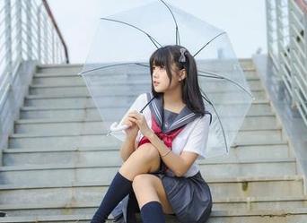 兔玩映画的写真：爱宕和兔女郎学姐，心痒痒的套图