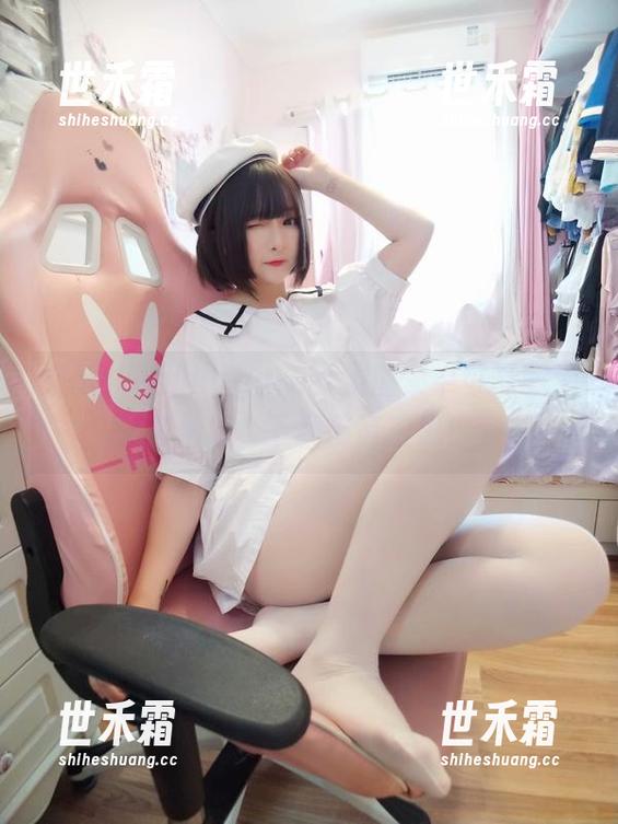 提醒：古川kagura女友图集中可能藏了些情感，下载前请三思！