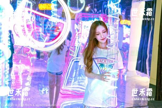 嗲囡囡-娜依灵儿 嗲囡囡 - 黑丝会说话吗?娜依灵儿的写真分享给你一丝暗示。