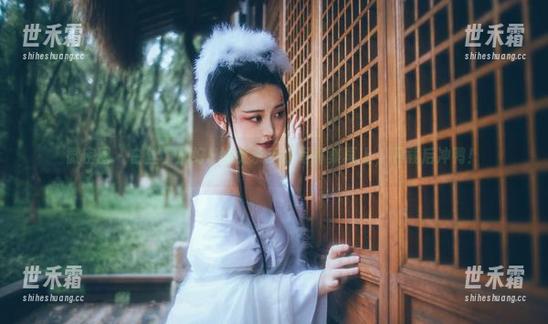 微密圈 - 白丝，加好H好女杀手的写真集再上，下载后冲鸭！