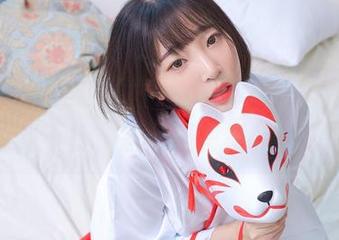 慢慢看，姜仁卿(강인경)的DJAWA泳池燃到不行，图片里有福利哦。