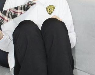 小众视觉 – 最新蓉蓉黑色合集，听说黑色能显瘦，真的吗？