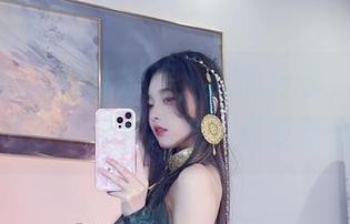 小小奶瓶儿的体操服，原图分享，虽然我也不知道这是什么风格，但果然很耐看！