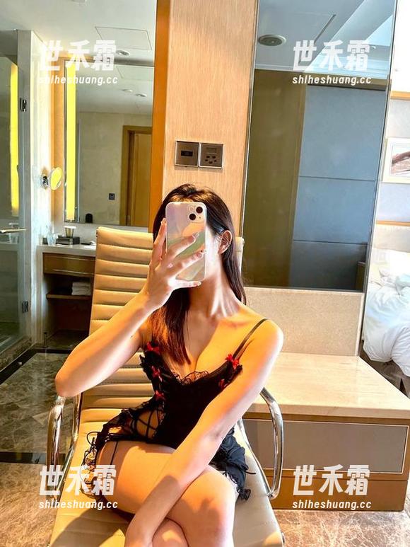 微密圈 - 小猫咪ck与韩式性感的完美邂逅，原图透出了一点不知名的魅惑。