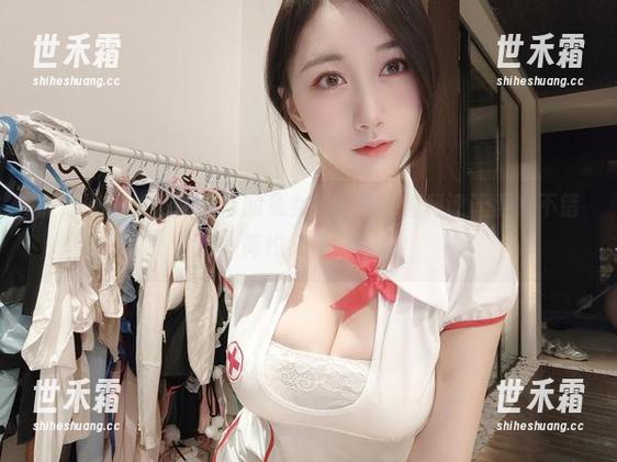 微密圈 - 小玉吃果冻的兔女郎写真，福利设计得真不错，简约又直击心灵
