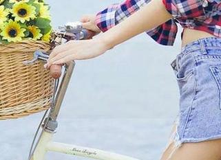 尤果网 – 用李莉莉的浴缸‘免费’畅享‘美图’带来的无尽泡泡乐趣!