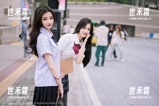 尤蜜荟 - SOLO-尹菲的自拍分享，你能识别出她是多少次修图吗？