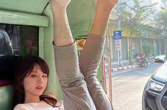 微密圈 – 无法抗拒就是阿朱啊这一件旗袍，高清效果加上壁纸潜力，心中小剧场开始了。