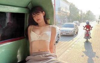 微密圈 – 收藏就是阿朱啊的泳衣美图，海边滤镜再好，也比不过这份自然。
