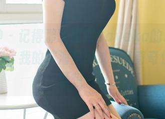 推女神 – 记得那次碰到Sayaka的灰丝私房图包，我的脑海里闪过很多奇奇怪怪的联想……