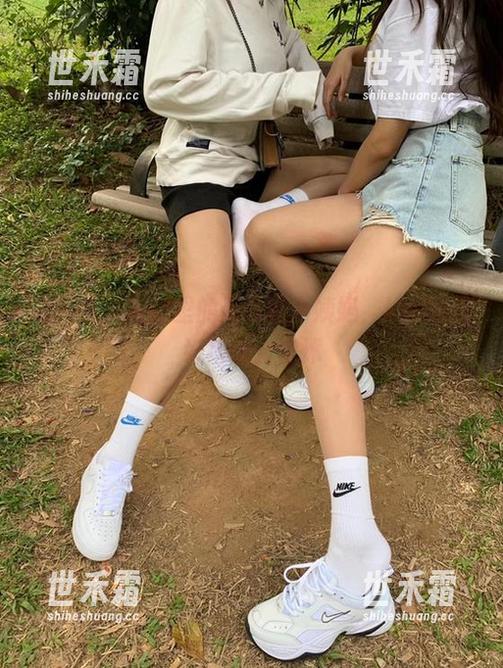 微密圈 - 原图里的无敌哒小姨妈，瑜伽腿型好得让人发怵
