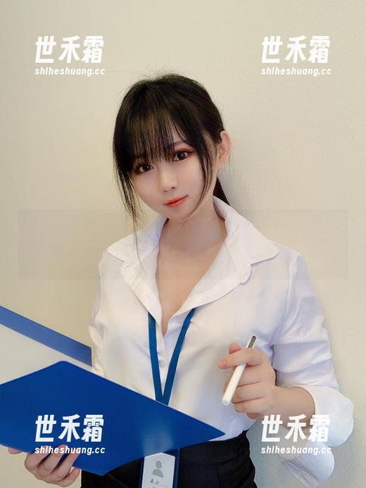 是依酱吖女友写真，甜中带点咸，十分过瘾！