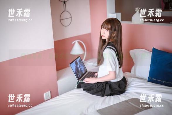 学妹写真：是青水的得意作品，下载前不妨先点个赞！