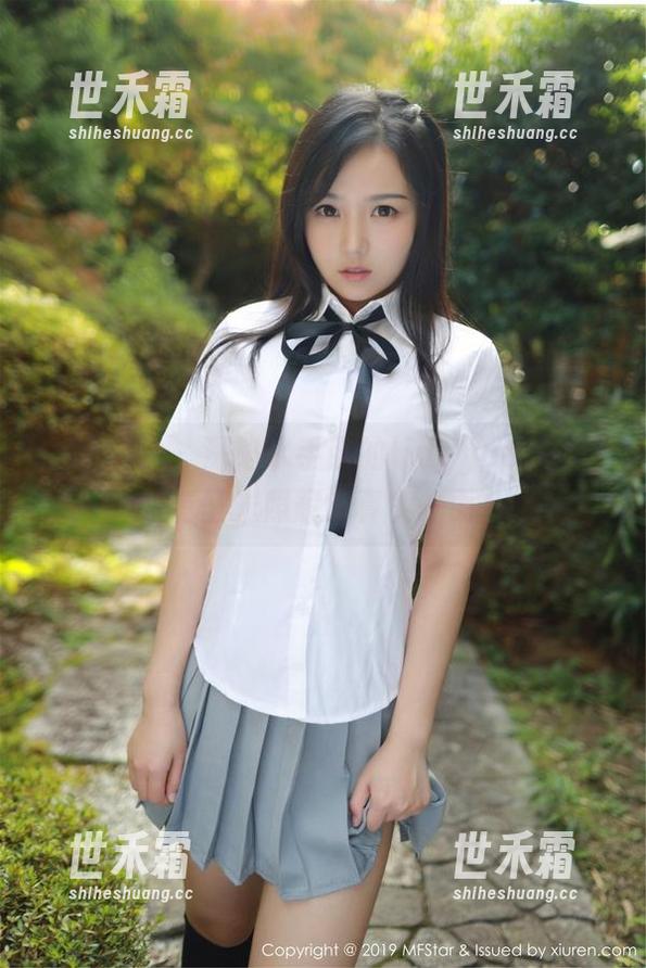 模范学院-lingyu69 模范学院 - 深陷水手服的lingyu69,没有圣光照耀的真实一面