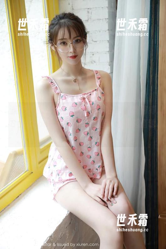 模范学院-柳侑绮Sevenbaby 模范学院 - 礼服轻松俘获你的心,柳侑绮Sevenbaby的这一组美图:图包超值诱惑!