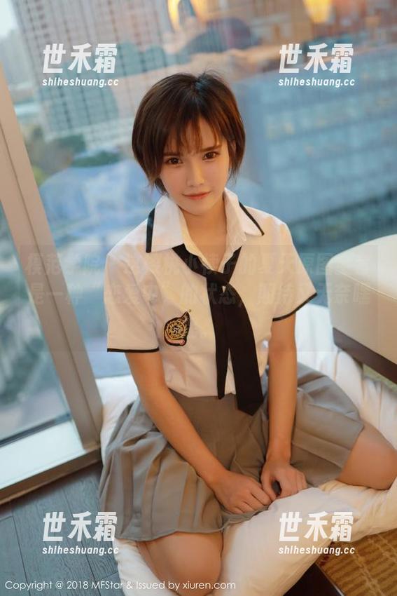 模范学院-樱桃小犊子 模范学院 - 这樱桃小犊子的夏天原图全套是一种“恋爱中”的状态,期待又无奈嘿嘿。