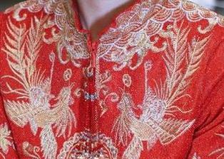 微密圈 – 白龙猫女的肉丝秀禾服有多美？原图和精选来告诉你，答案可能让你惊艳。