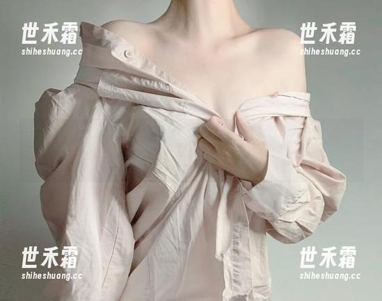 微密圈 - 在蓝铅笔勾勒的海边绘本里，相扑猫全集，原图里的色彩实在迷人。