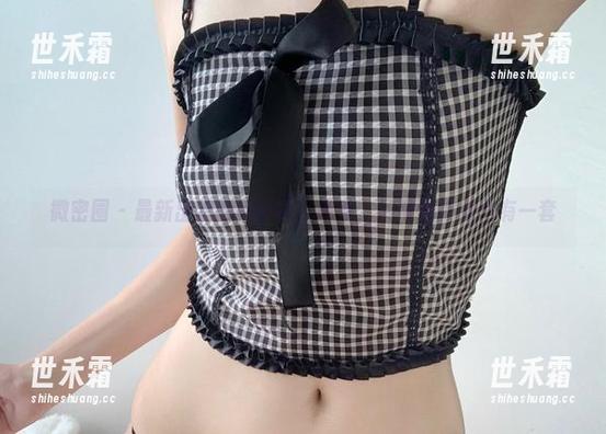 微密圈 - 最新出炉的相扑猫红色系，吊带旗袍是真有一套