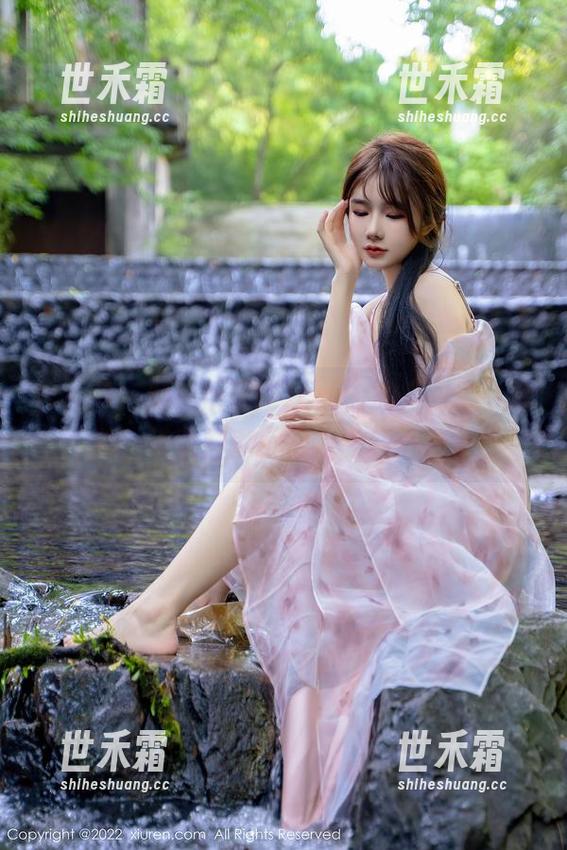 秀人网 - 聚焦任莹樱Jenny的“甜心”合集，谁说甜蜜就得是脸红心跳？