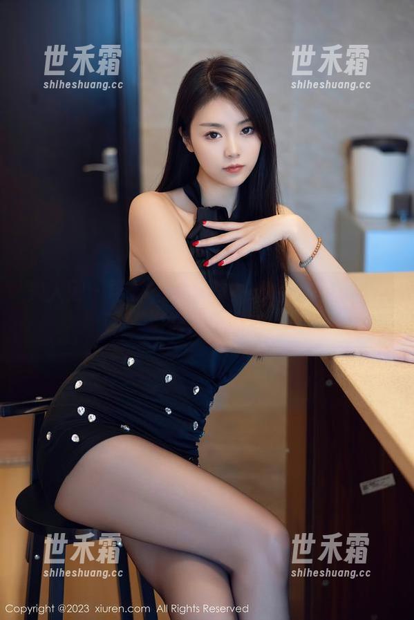 秀人网-噜噜妞儿 秀人网 - 学妹也有套路?噜噜妞儿带你漫游高清美图省