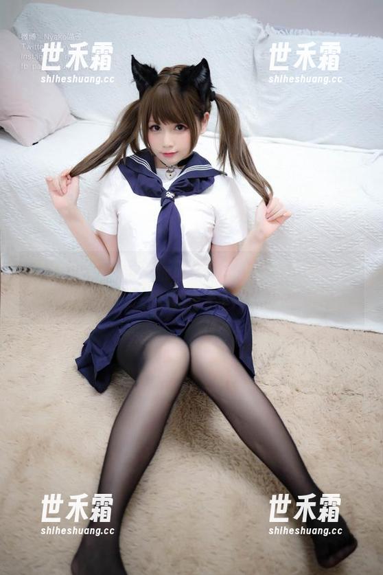 从未想过，荒井喵喵的定制旗袍写真能让我唏嘘不已