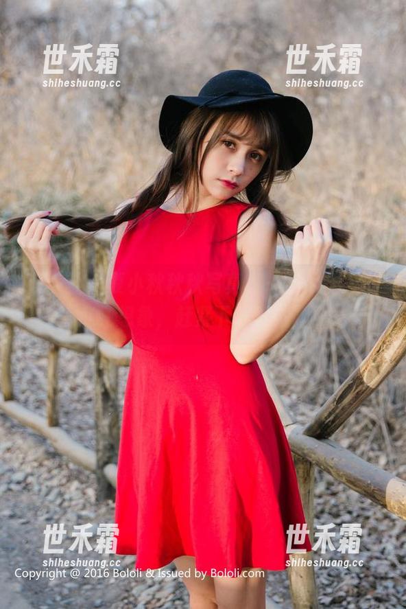 菠萝社 - 夏小秋秋秋写真，一条双马尾的疯狂想象，赶紧下载试试吧！